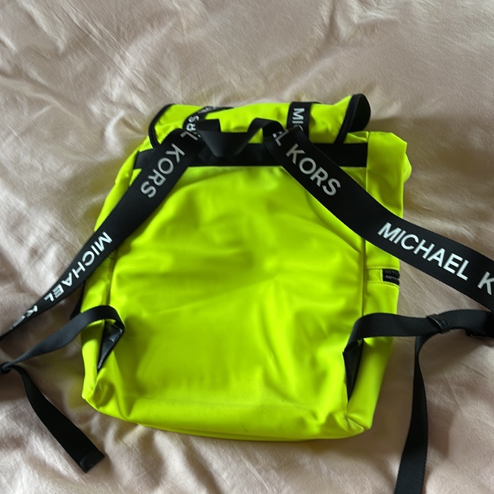 Michael Kors neon yellow backpack - Picture 11 of 15